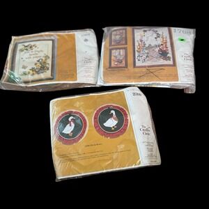 Lot If‎ 3 Vintage The Creative Circle Embroidery Sets #1004, 2309, 1768